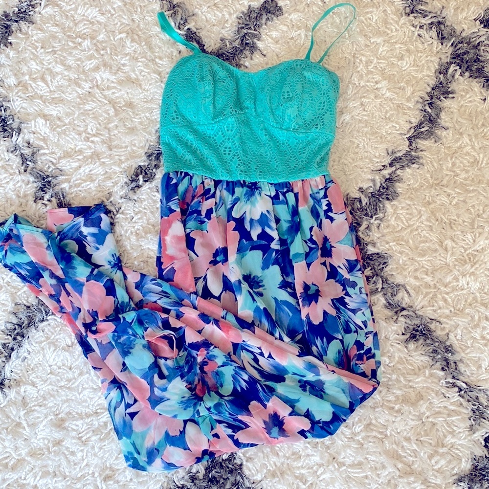 Lilly and Rose Maxi teal floral dress size L